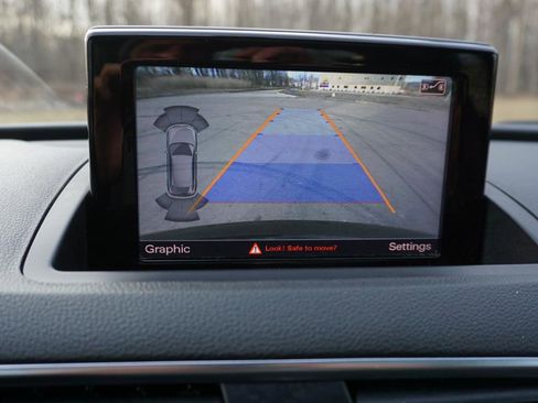 Used 2016 Audi Q3 2.0T Premium Plus w/ Technology Package image 27