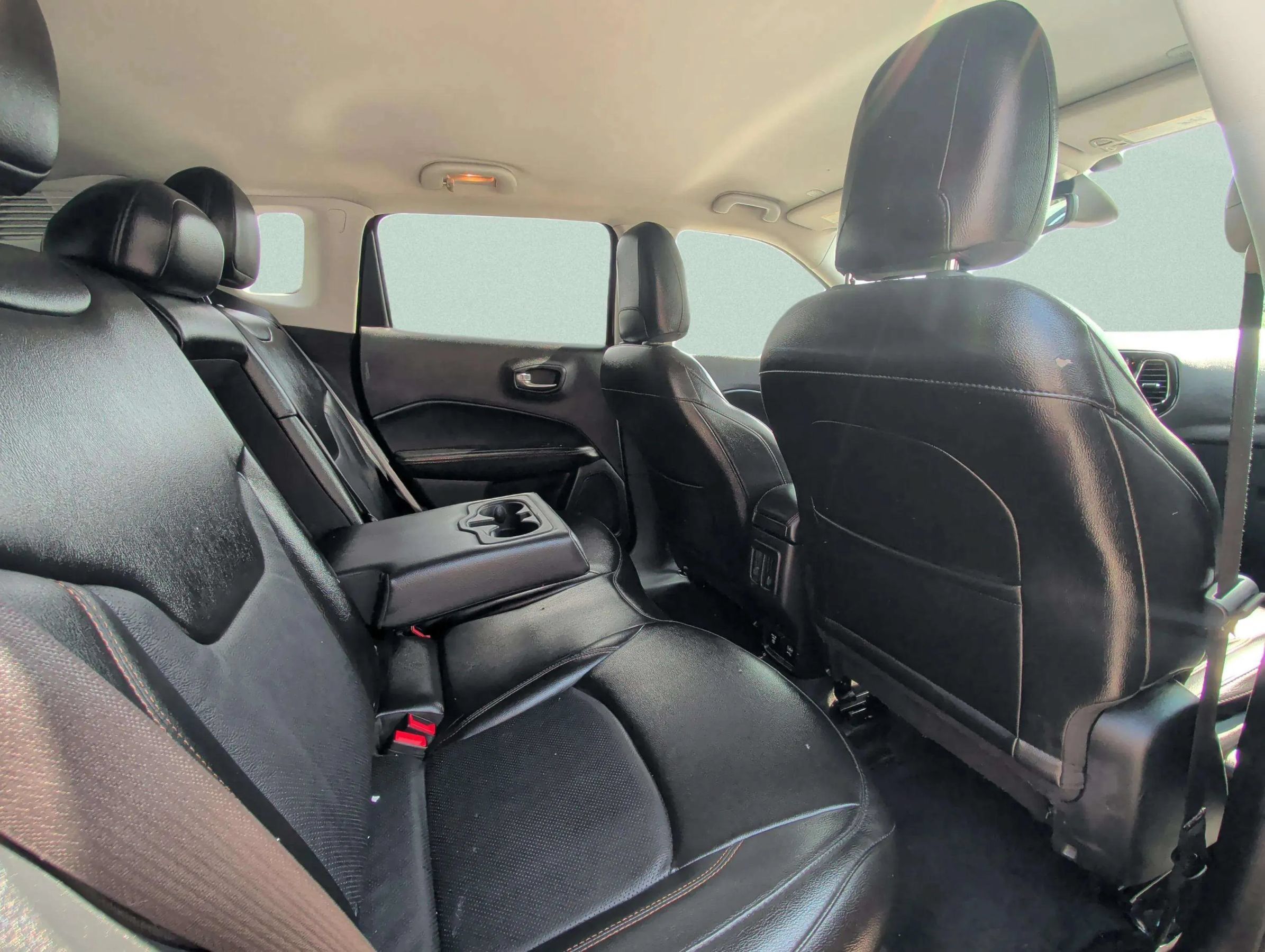 Used 2021 Jeep Compass Limited AWD/4WD image 31