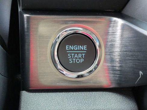 New 2026 Ford F250 Lariat w/ Lariat Premium Package image 32