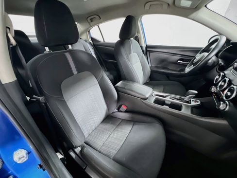 Used 2024 Nissan Sentra SV FWD image 30