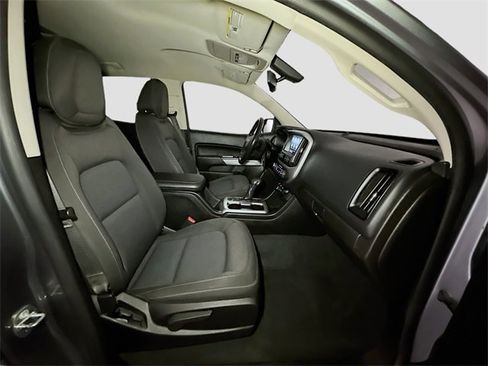 Used 2022 Chevrolet Colorado LT image 34