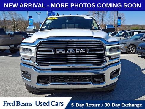 Used 2021 RAM 3500 Laramie AWD/4WD image 3