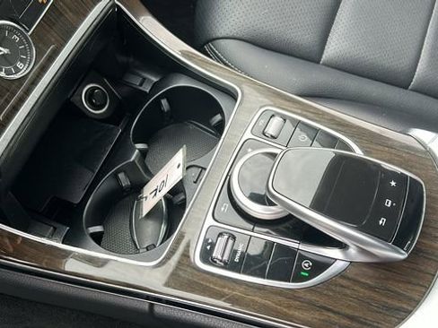 Used 2016 Mercedes-Benz C 300 4MATIC Sedan image 19