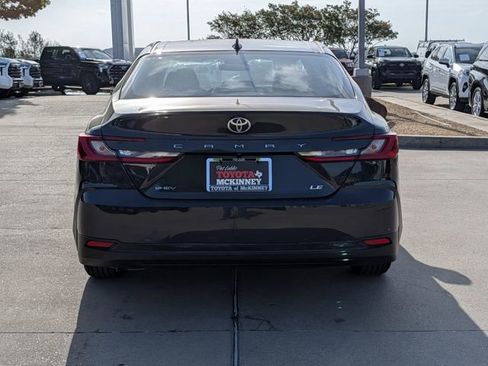 Used 2025 Toyota Camry LE FWD image 7