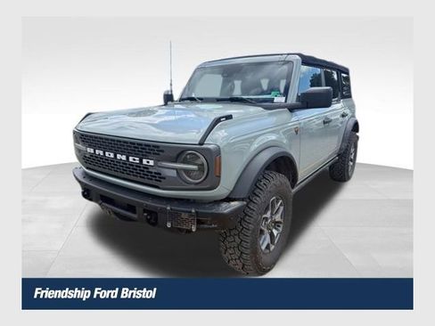 Used 2021 Ford Bronco Badlands AWD/4WD image 1