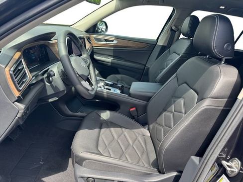 New 2026 Volkswagen Atlas SE AWD/4WD image 13