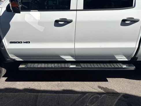 Used 2019 Chevrolet Silverado 3500 W/T w/ WT Convenience Package AWD/4WD image 6