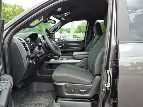 New 2026 RAM 2500 Big Horn AWD/4WD image 6