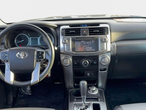 Used 2019 Toyota 4Runner SR5 Premium image 14