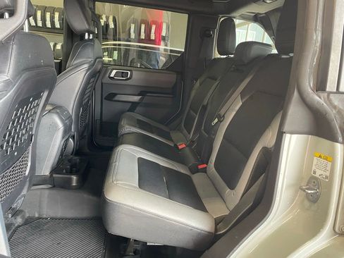 Used 2024 Ford Bronco Black Diamond AWD/4WD image 17
