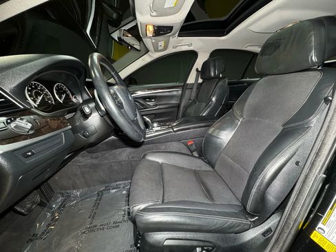 Used 2016 BMW 535i Sedan image 38