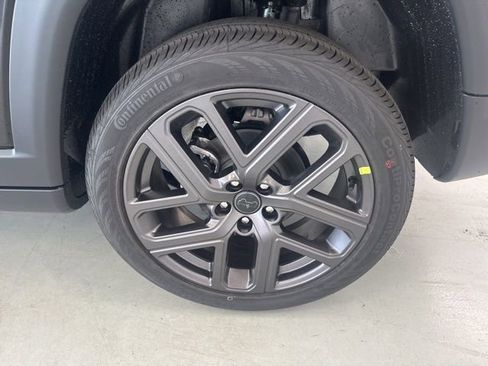 New 2026 Jeep Compass Limited image 5