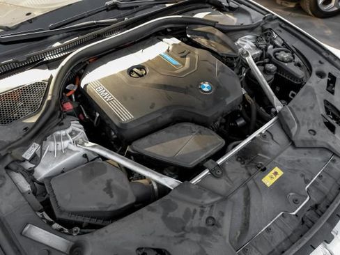 Used 2023 BMW 530e image 59
