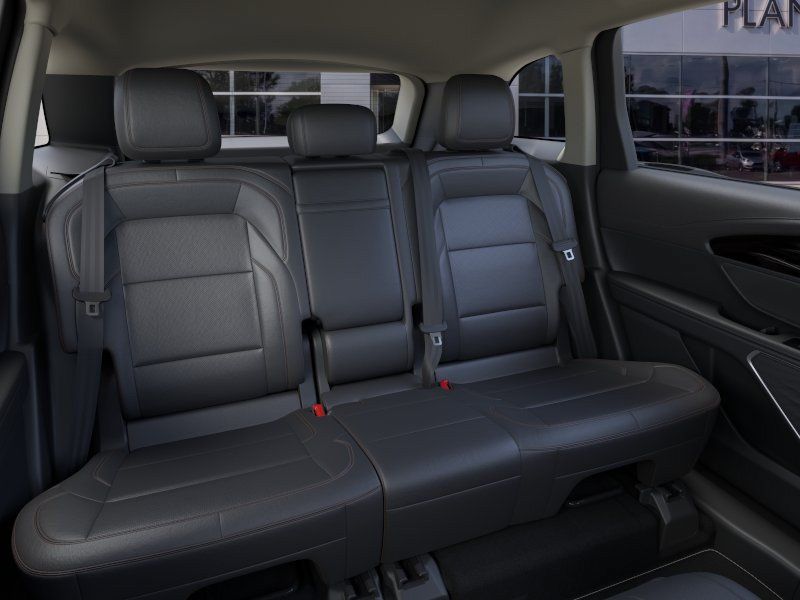 New 2026 Lincoln Nautilus Premier AWD/4WD image 11