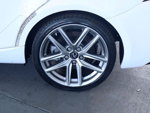 Used 2016 Lexus IS 350 w/ F Sport Package RWD image 10