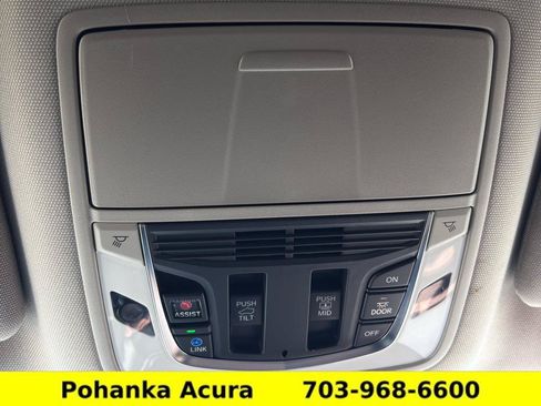Certified 2024 Acura MDX SH-AWD w/ Technology Package image 33