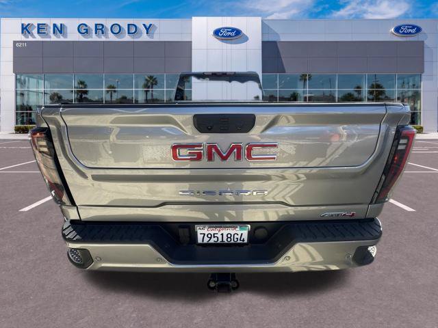 Used 2025 GMC Sierra 3500 AT4 w/ AT4 Premium Plus Package AWD/4WD image 5