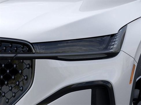 New 2026 Lincoln Nautilus Premier w/ Jet Appearance Package image 18