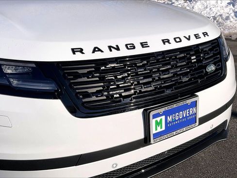 Used 2026 Land Rover Range Rover Velar S image 32