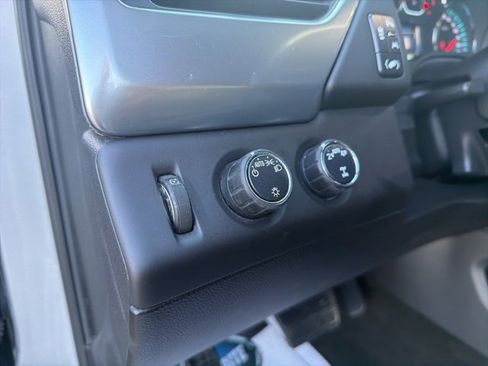 Used 2017 Chevrolet Tahoe LT image 17