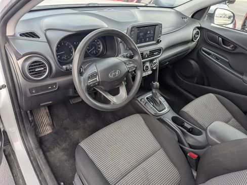 Used 2020 Hyundai Kona SE image 23