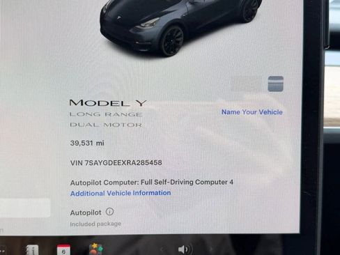 Used 2024 Tesla Model Y Long Range image 35