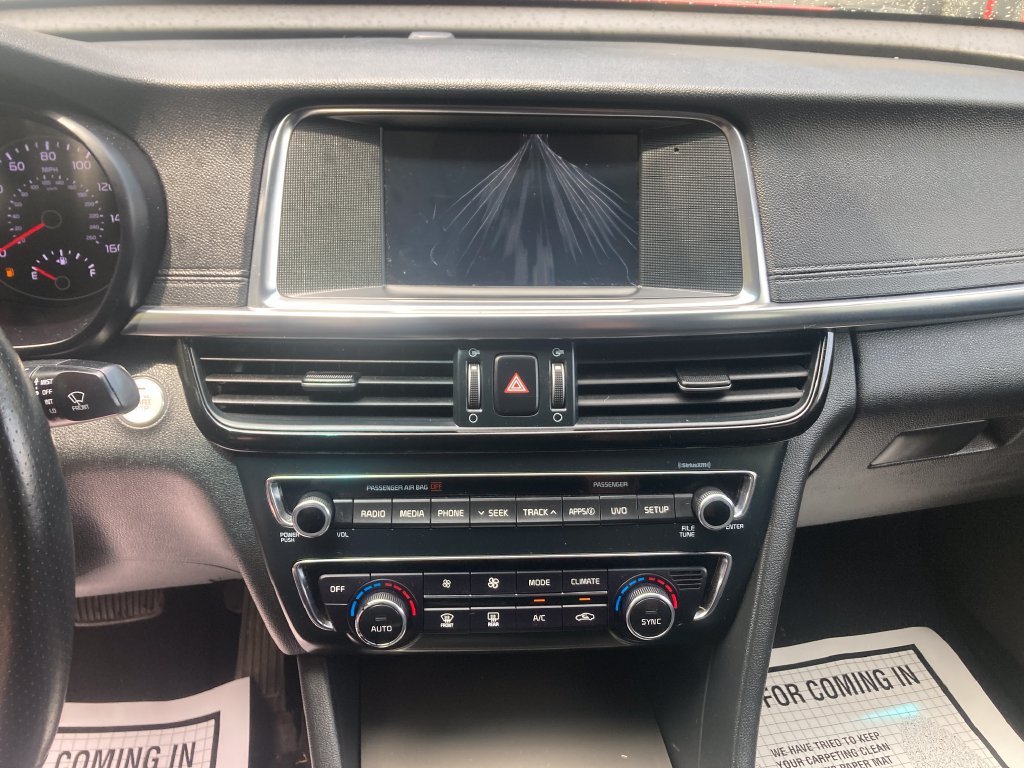 Used 2018 Kia Optima SX FWD image 23