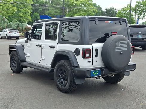 Used 2018 Jeep Wrangler Unlimited Sport AWD/4WD image 21