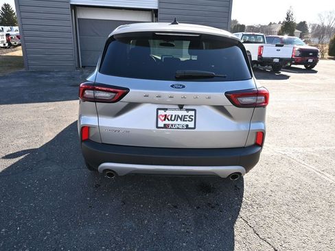 Used 2024 Ford Escape Active FWD image 9