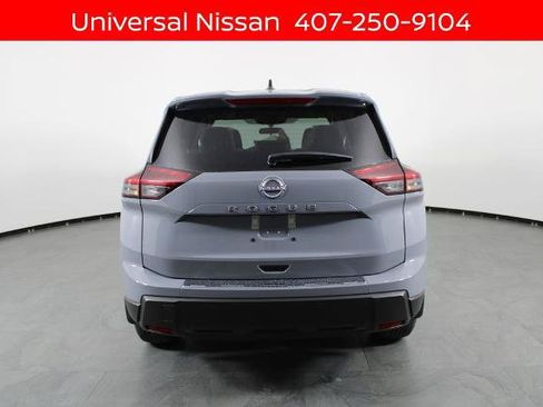 Certified 2026 Nissan Rogue SV FWD image 7