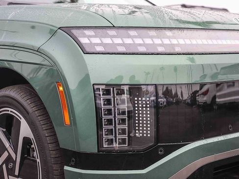 New 2026 Hyundai Ioniq 9 Calligraphy image 4