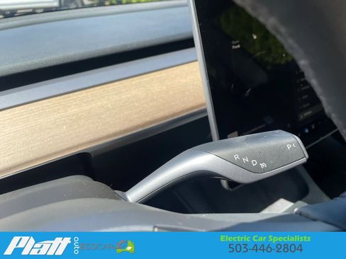 Used 2023 Tesla Model 3 Performance AWD/4WD image 32