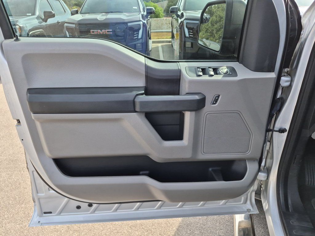 Used 2018 Ford F150 XL w/ Equipment Group 101A Mid AWD/4WD image 21