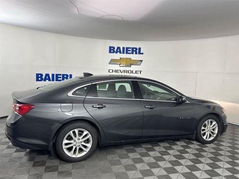 Used 2016 Chevrolet Malibu LT FWD image 6