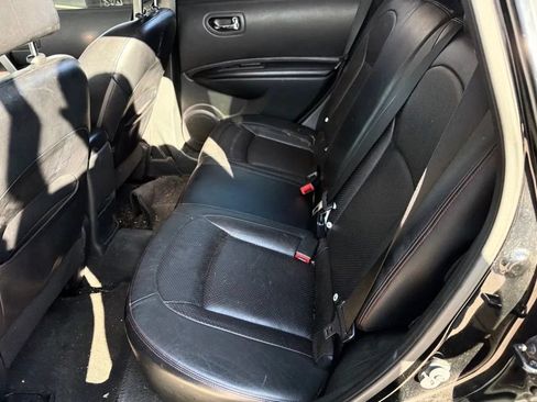 Used 2011 Nissan Rogue SV w/ SL Pkg AWD/4WD image 4