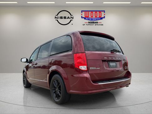 Used 2019 Dodge Grand Caravan GT FWD image 4