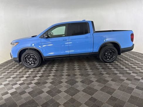 Certified 2025 Honda Ridgeline TrailSport+ image 9