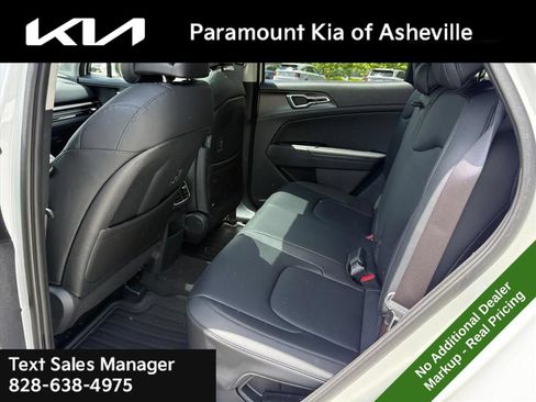 New 2026 Kia Sportage EX w/ EX Panoramic Sunroof Package AWD/4WD image 23