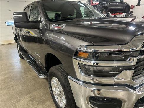 Certified 2026 RAM 2500 Big Horn AWD/4WD image 5