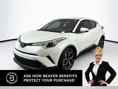 Used 2018 Toyota C-HR XLE image 1