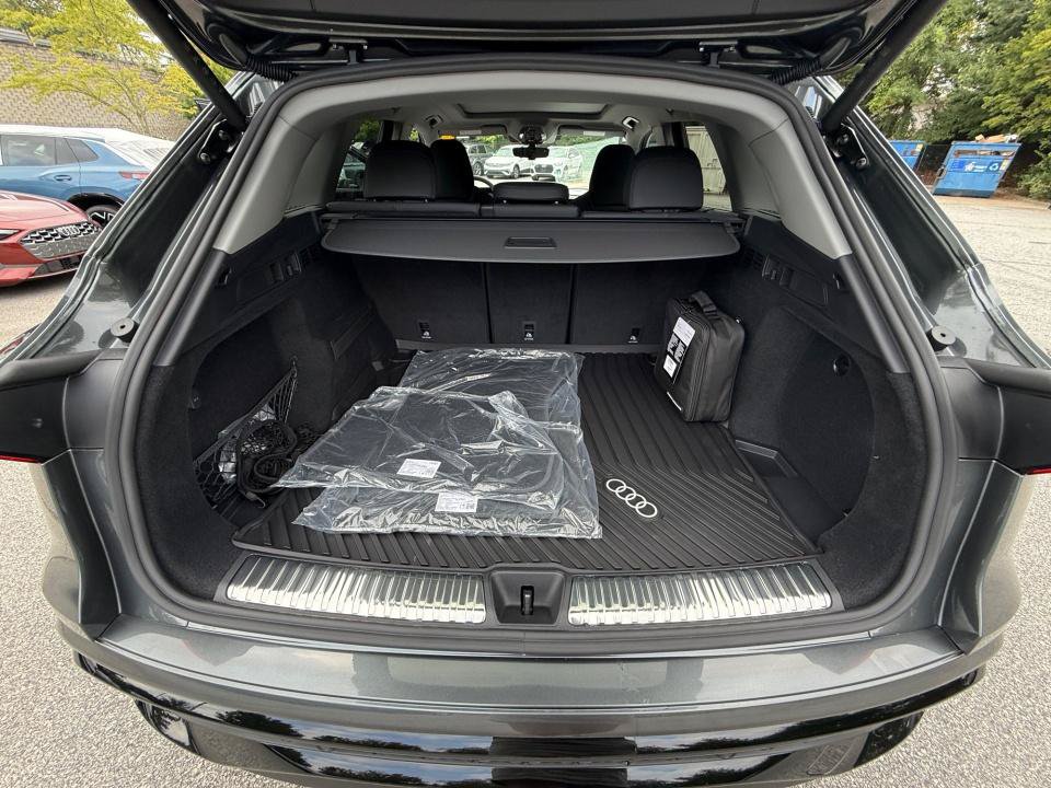 New 2026 Audi Q5 Premium Plus AWD/4WD image 15
