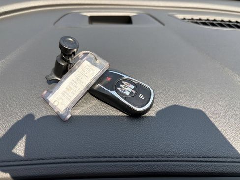 Used 2024 Buick Encore GX Sport Touring FWD image 20