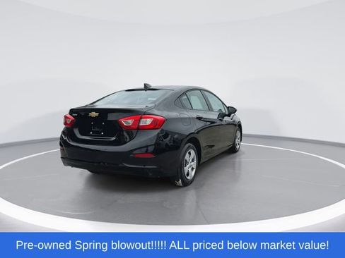 Used 2018 Chevrolet Cruze LS FWD image 7