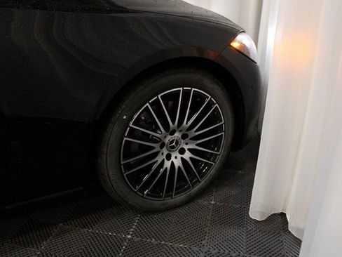 New 2025 Mercedes-Benz C 300 4MATIC Sedan image 10