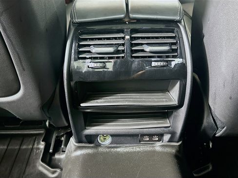 Used 2021 BMW 540i w/ M Sport Package image 29