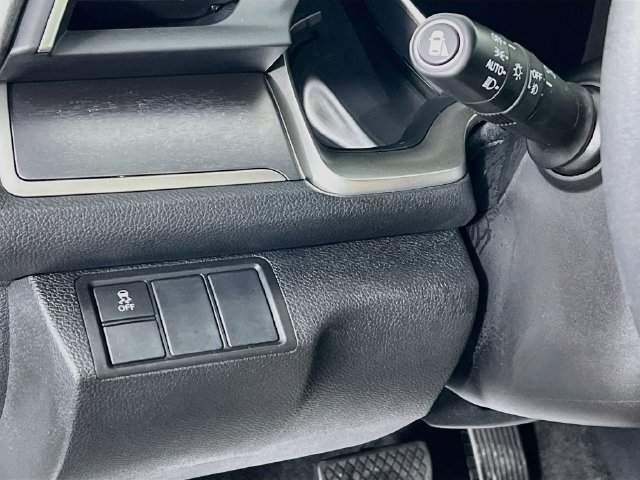 Used 2017 Honda Civic EX-L image 11