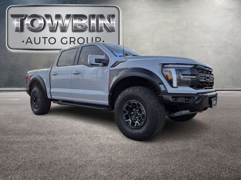 Used 2025 Ford F150 Raptor w/ Equipment Group 803A Raptor R image 2
