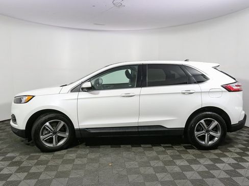 Used 2023 Ford Edge SEL w/ Convenience Package image 6