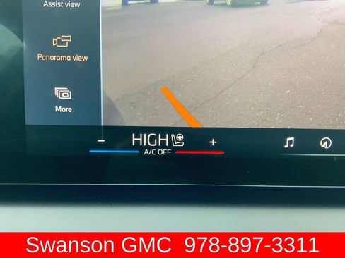 Used 2025 BMW X3 xDrive30i w/ M Sport Package image 39