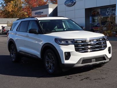 New 2026 Ford Explorer Active w/ Active Comfort Package